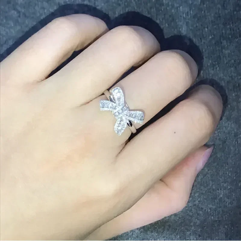 Luxury Lifestyle Girl - 2026 Big Bowknot Exquisite Cubic Zirconia