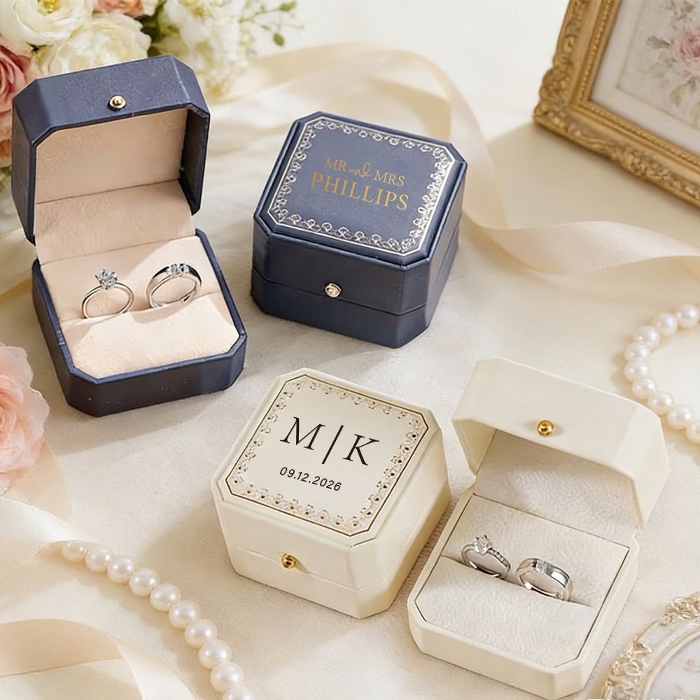 Personalized Faux Leather Ring - Velvet Jewelry Box 评论和价格