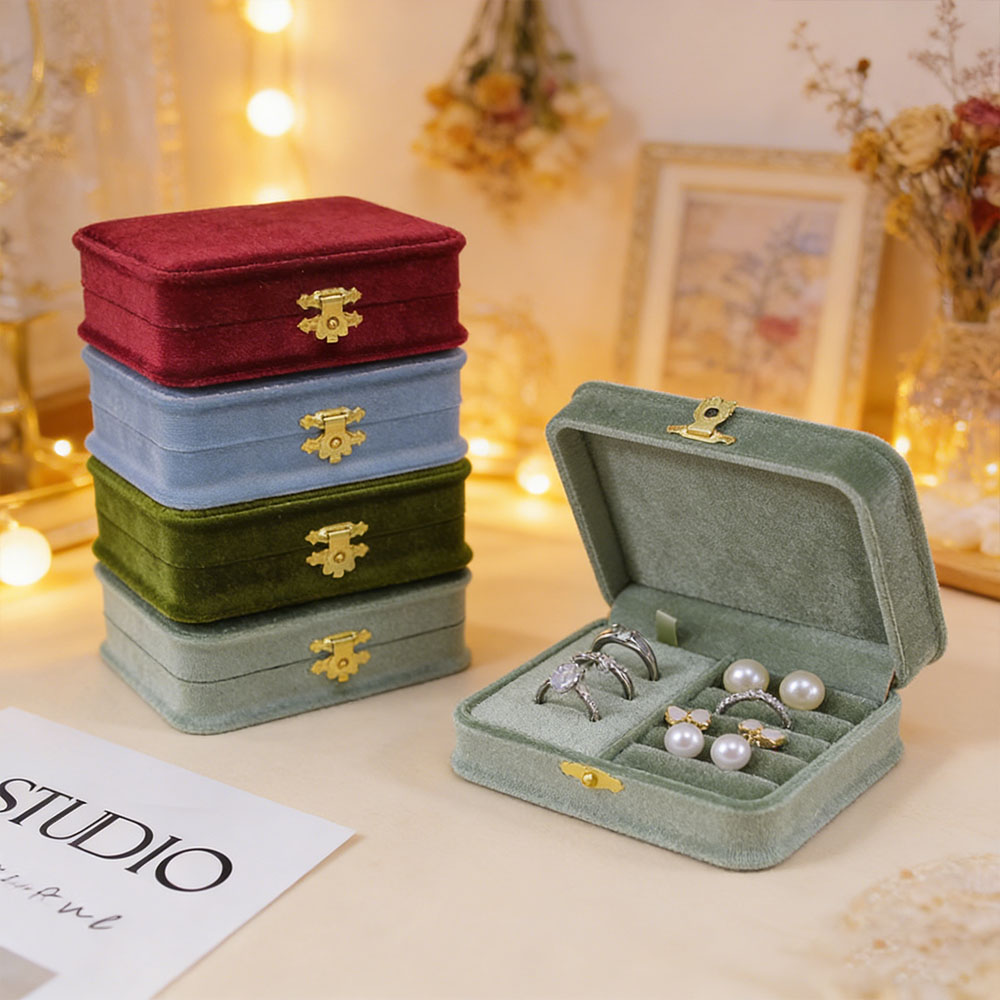 Personalized velvet jewelry bo - Velvet Jewelry Box 评论和价格